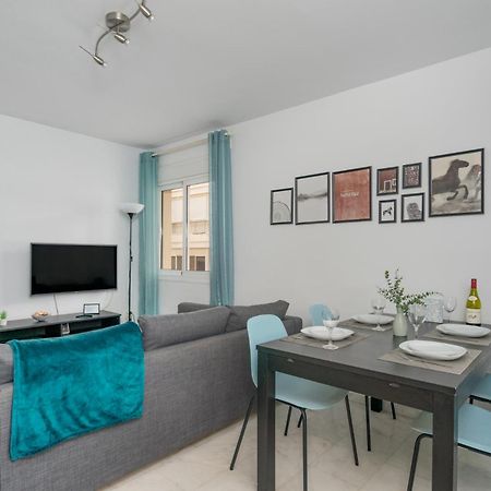 Nice Apartments 20 Meters From The Beach ฟูเอนฮิโรลา ภายนอก รูปภาพ